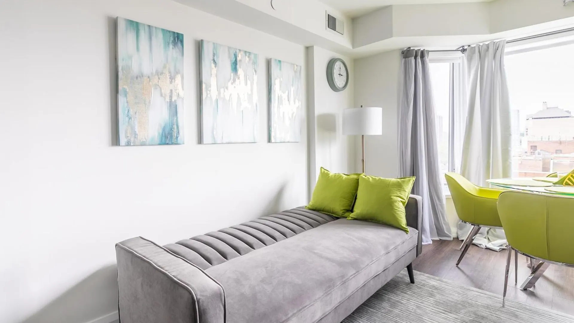 Charming Downtown Condos By Globalstay Toronto